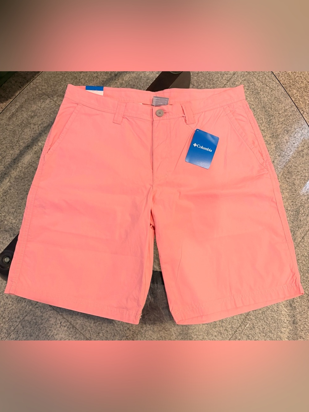 Columbia Men's Coral-Pink Flat Front Quick-Dry Shorts